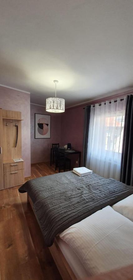 Willa Przy Czarnej Bramie Kłodzko Exterior foto