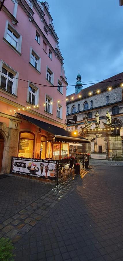 Willa Przy Czarnej Bramie Kłodzko Exterior foto